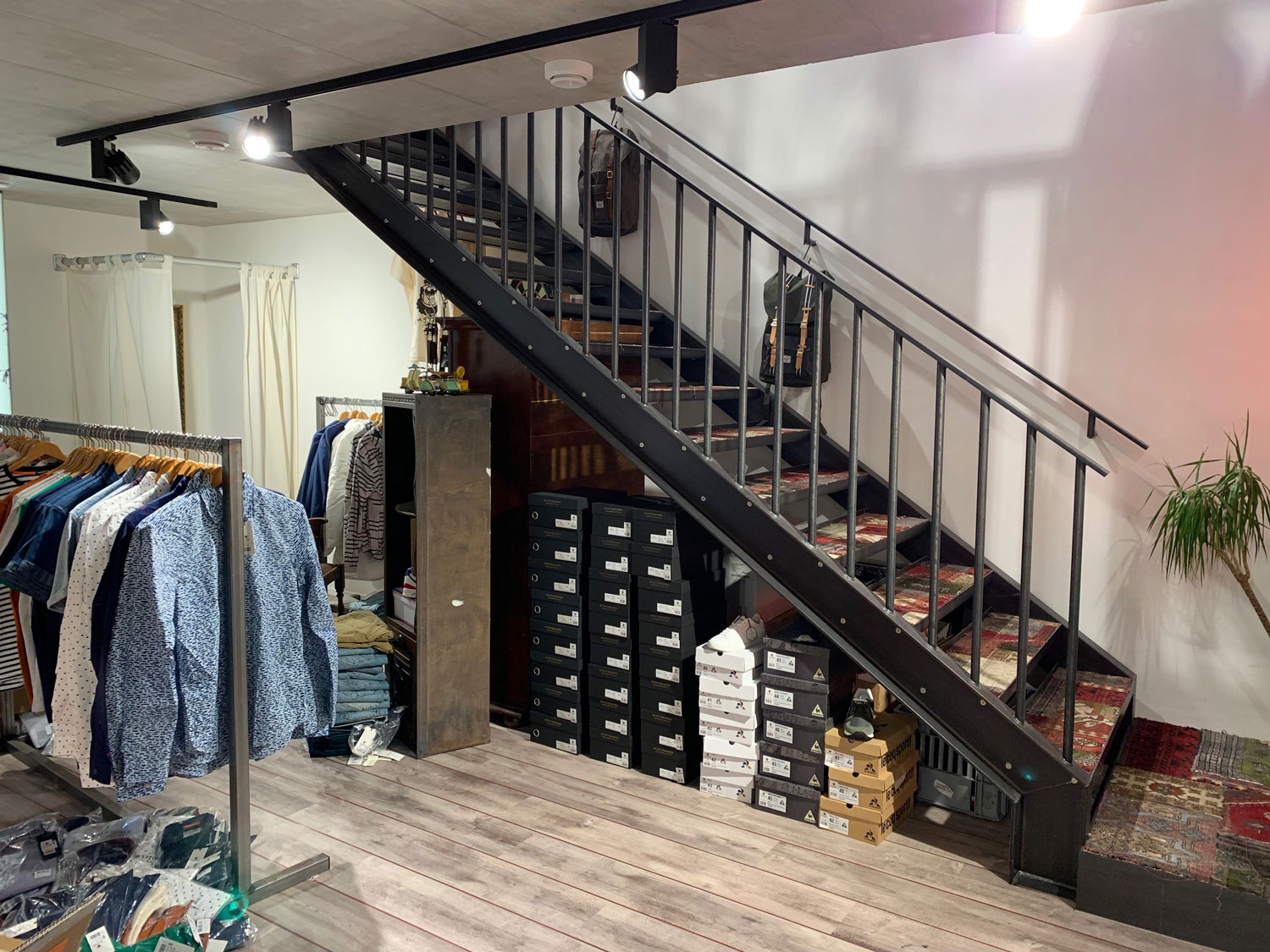 Treppe Metallträger Roh1