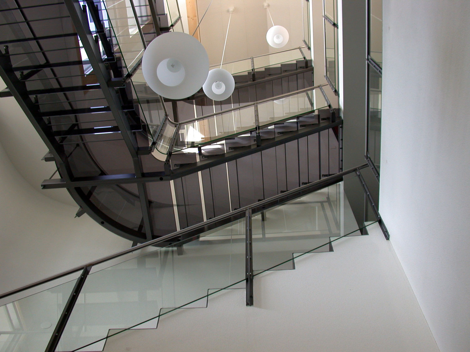 Treppe Mit Glastritten Glasgeländer2